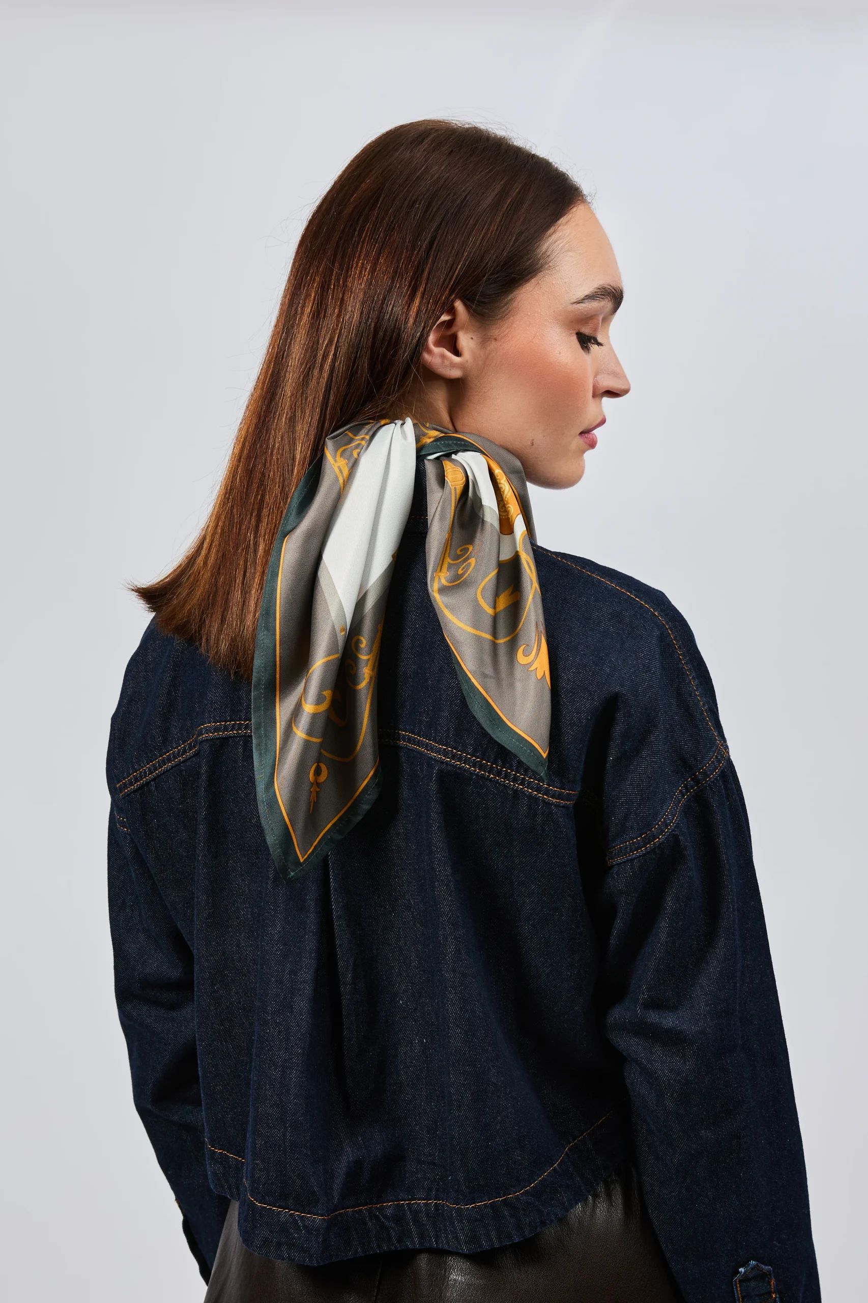 Sciarpa 100% seta Signature | La Parisienne - immagine 5