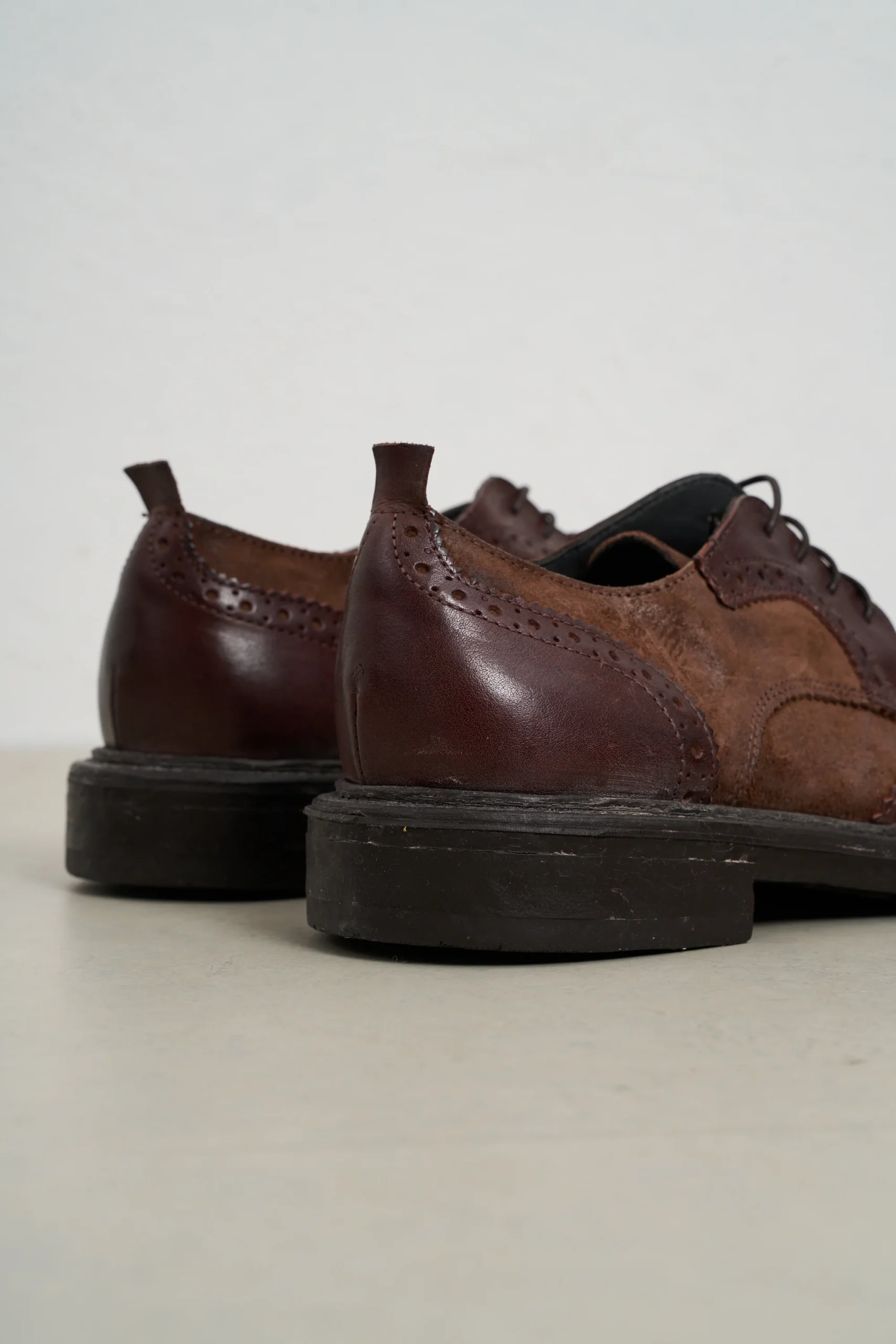 Moma 2261 Stringata coda di rondine marrone - immagine 6