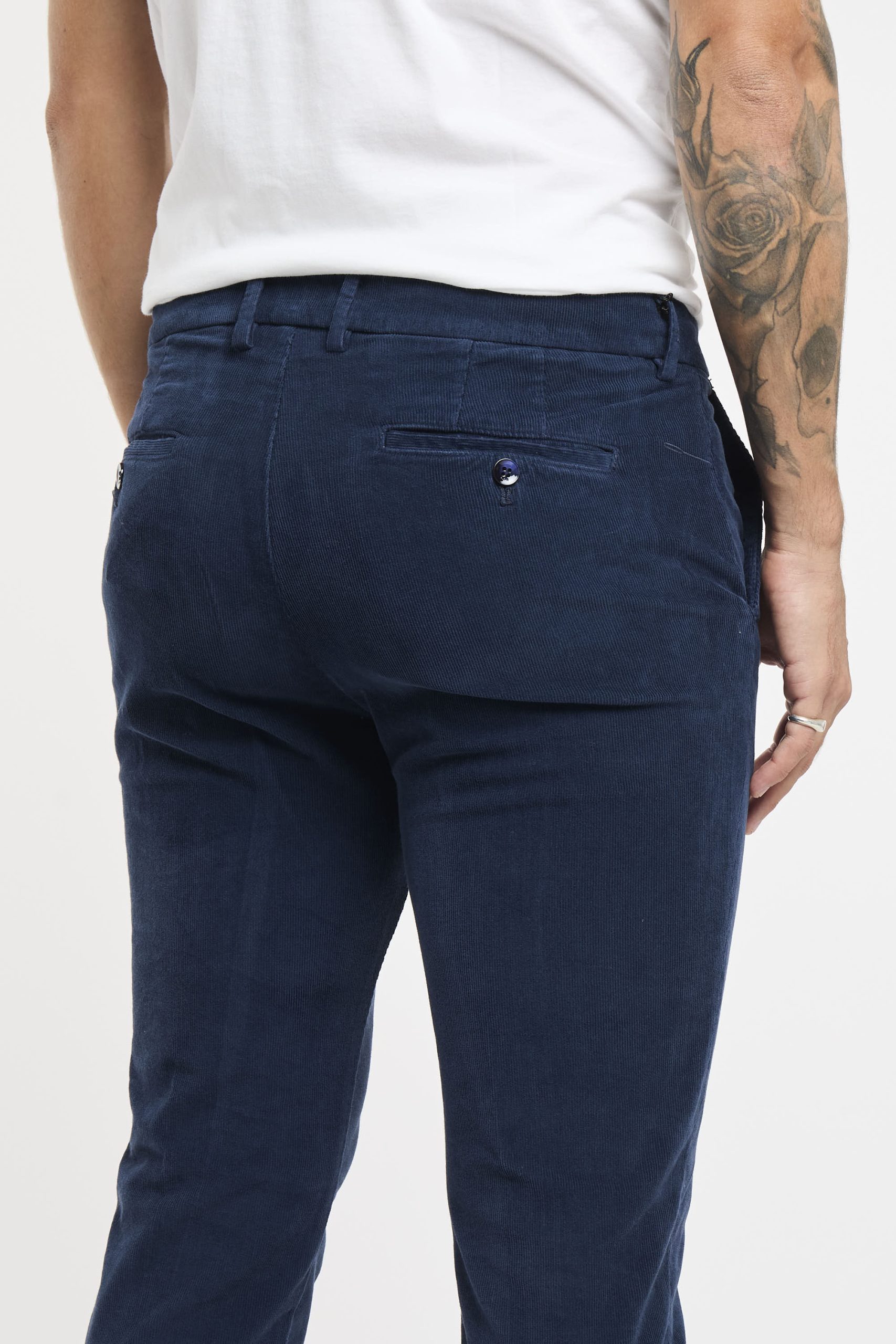 Cruna 9043 Pantalone Brera velluto millerighe - immagine 7