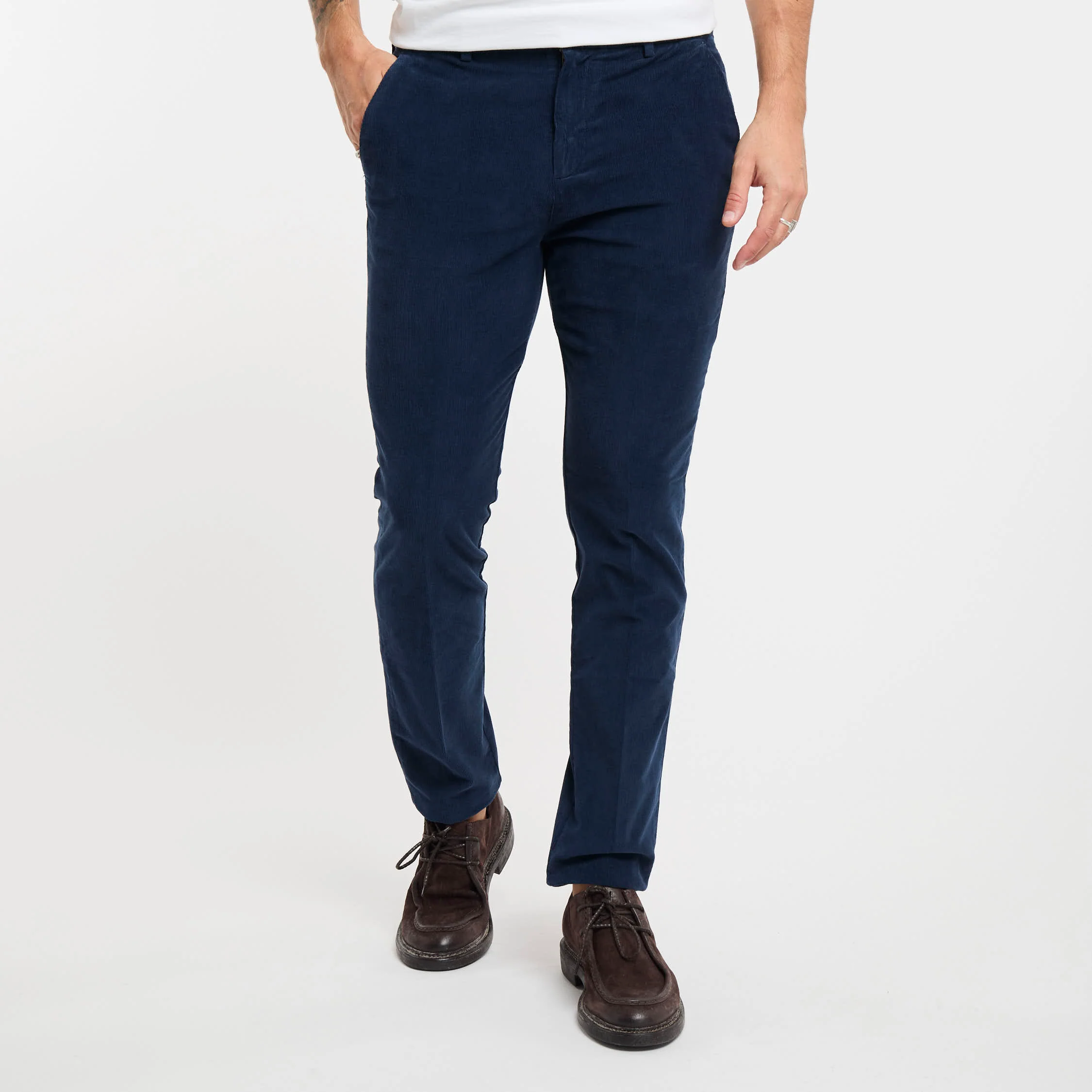 Cruna 9043 Pantalone Brera velluto millerighe - immagine 8