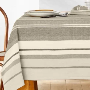 Kisene' Tovaglia Alma: Eleganza Versatile per la Tavola