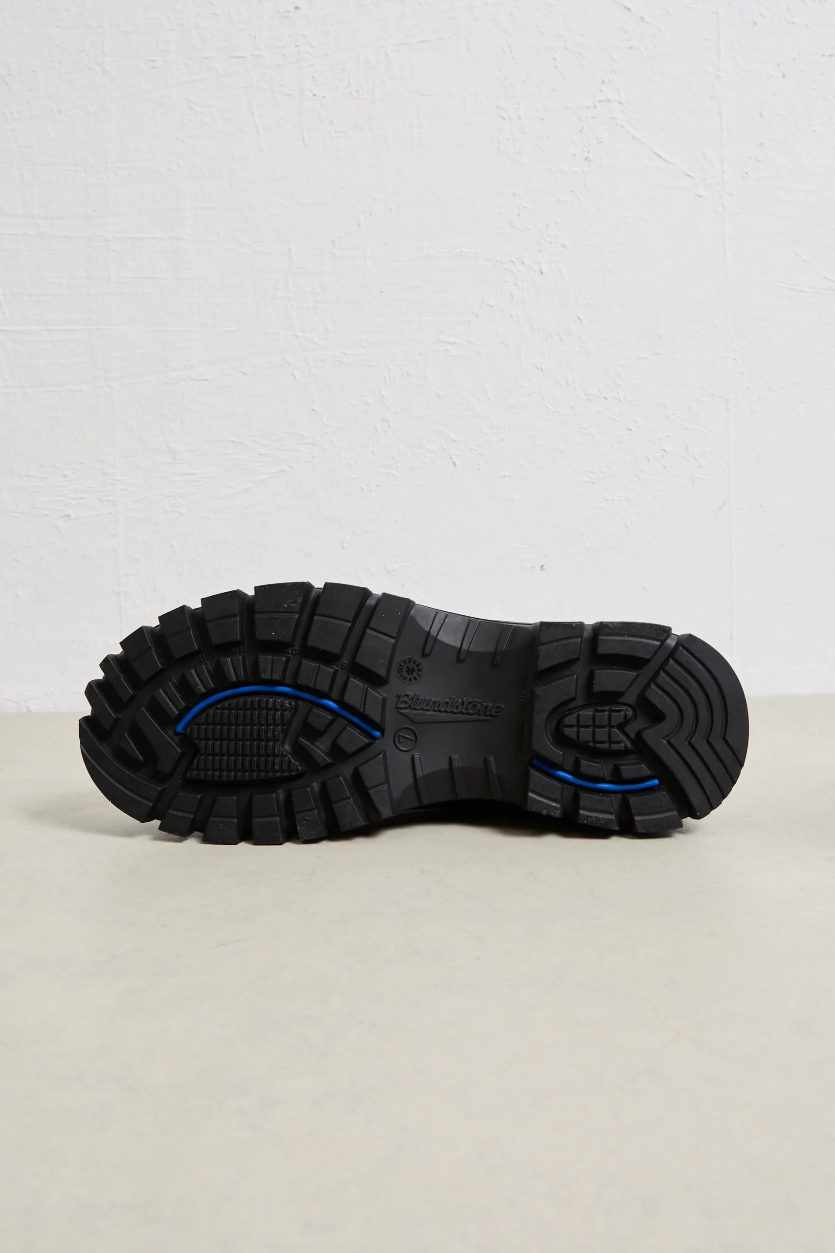 Blundstone 2751 Stivaletto marrone carrarmato scamosciato - immagine 6