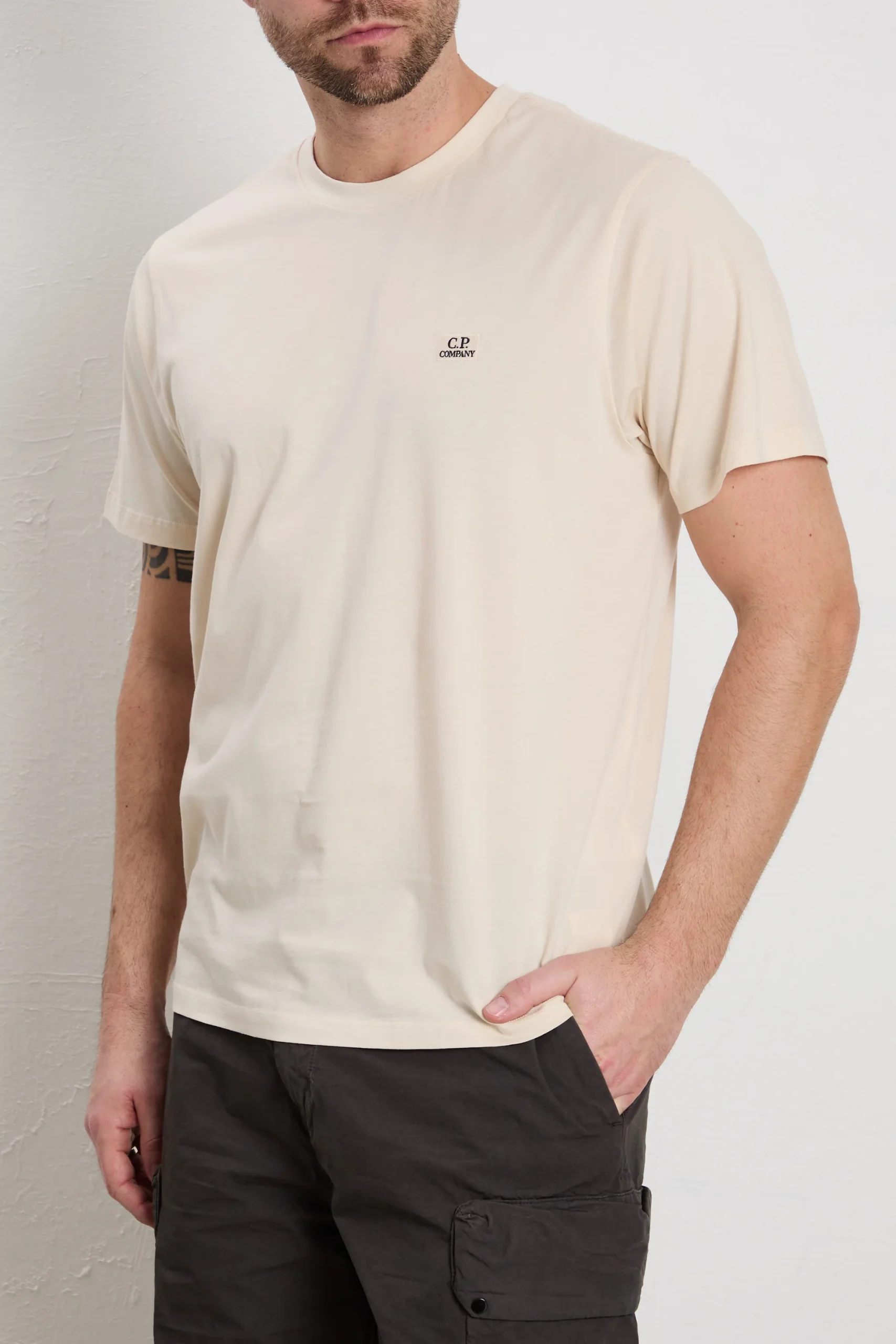 CP Company 3128 T-shirt crema - immagine 3