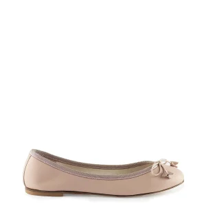 Ballerina con fiocco carne