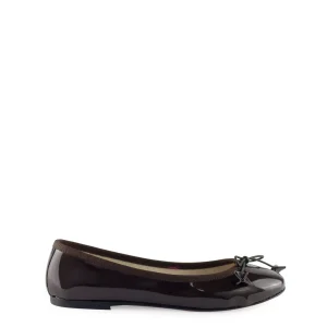 Ballerina con fiocco marrone