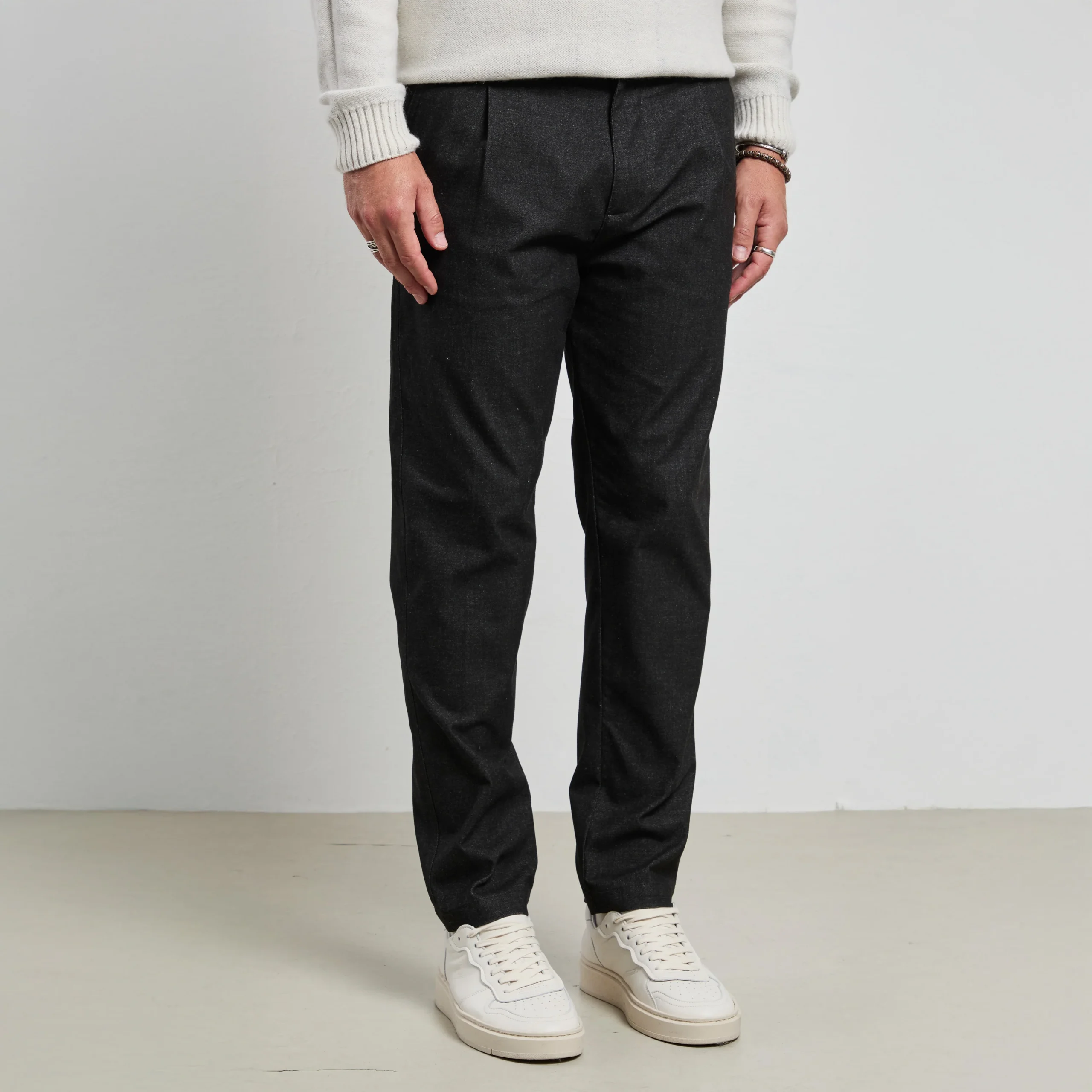 Officina 36 - 2324 Pantalone nero mèlange Bogart - immagine 6