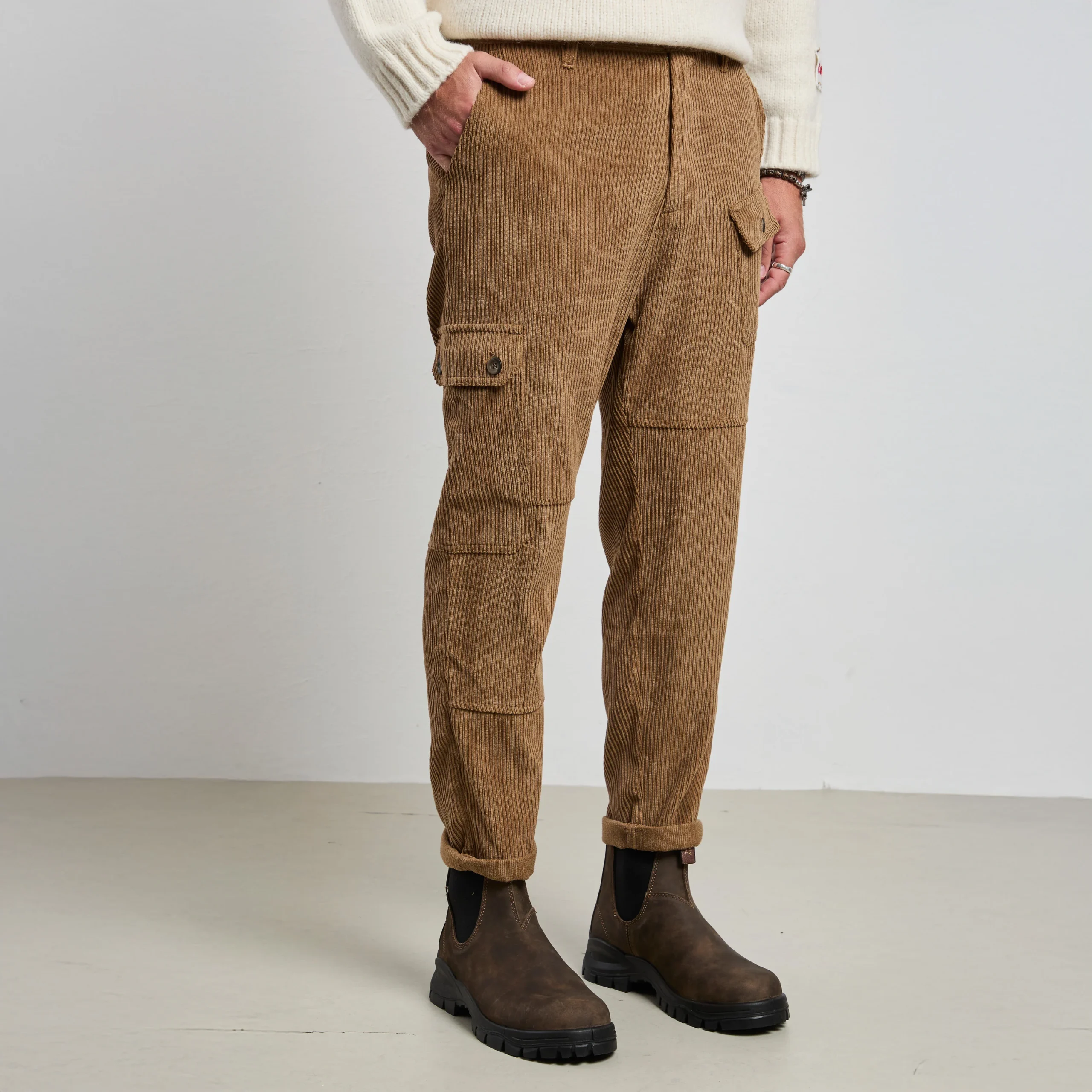 Reworked 2516 Pantalone cammello Spillo velluto - immagine 7