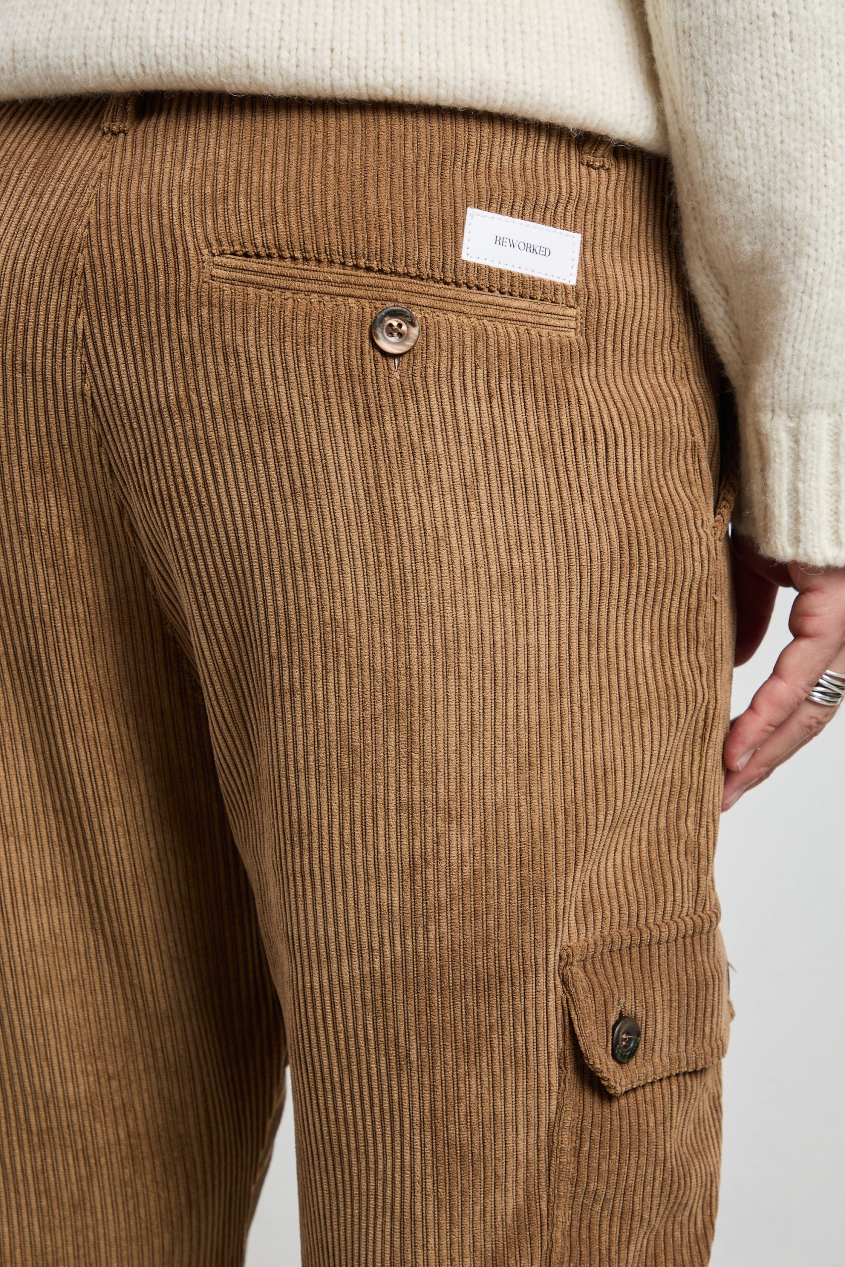 Reworked 2516 Pantalone cammello Spillo velluto - immagine 6