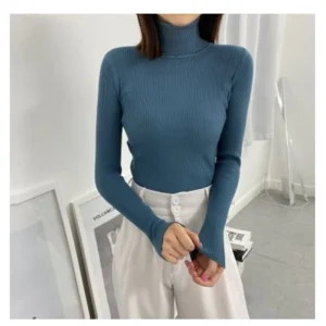 Maglione dolcevita ricomposto da donna | La Parisienne