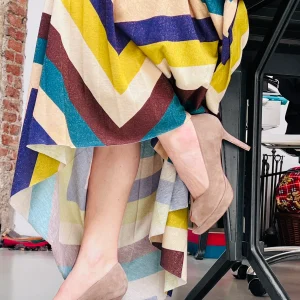 Squid decolletè spuntata beige con plateau e tacco alto artigianale