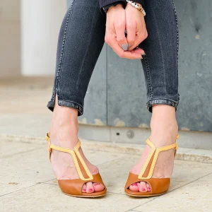 Berenice Cuoio sandalo t bar open toe con tacco 8 in nappa cuoio artigianale marchigiana