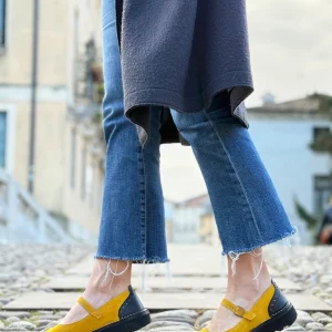 Fisima Yellow scarpa bassa in pelle nera e camoscio giallo suola vibram artigianale toscana