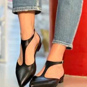 Lucy Black scarpina bassa t-bar in nappa nera - tacco 2 cm artigianale marchigiana