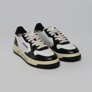 FW25 AULW-BH02  SNEAKERS MEDALIST MATCH/BIC WHT/BLACK