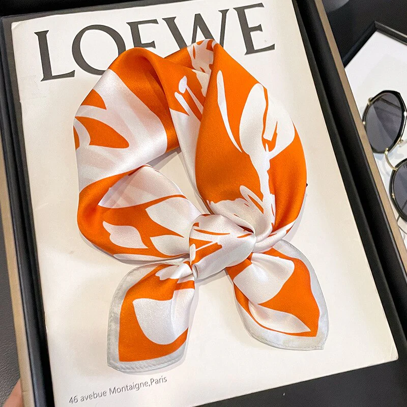 Quadrato chic da donna in 100% seta La Parisienne - immagine 3