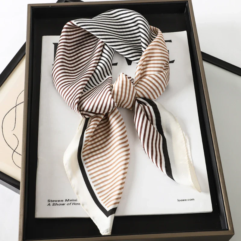 Sciarpa Carré Chic | La Parisienne - immagine 3