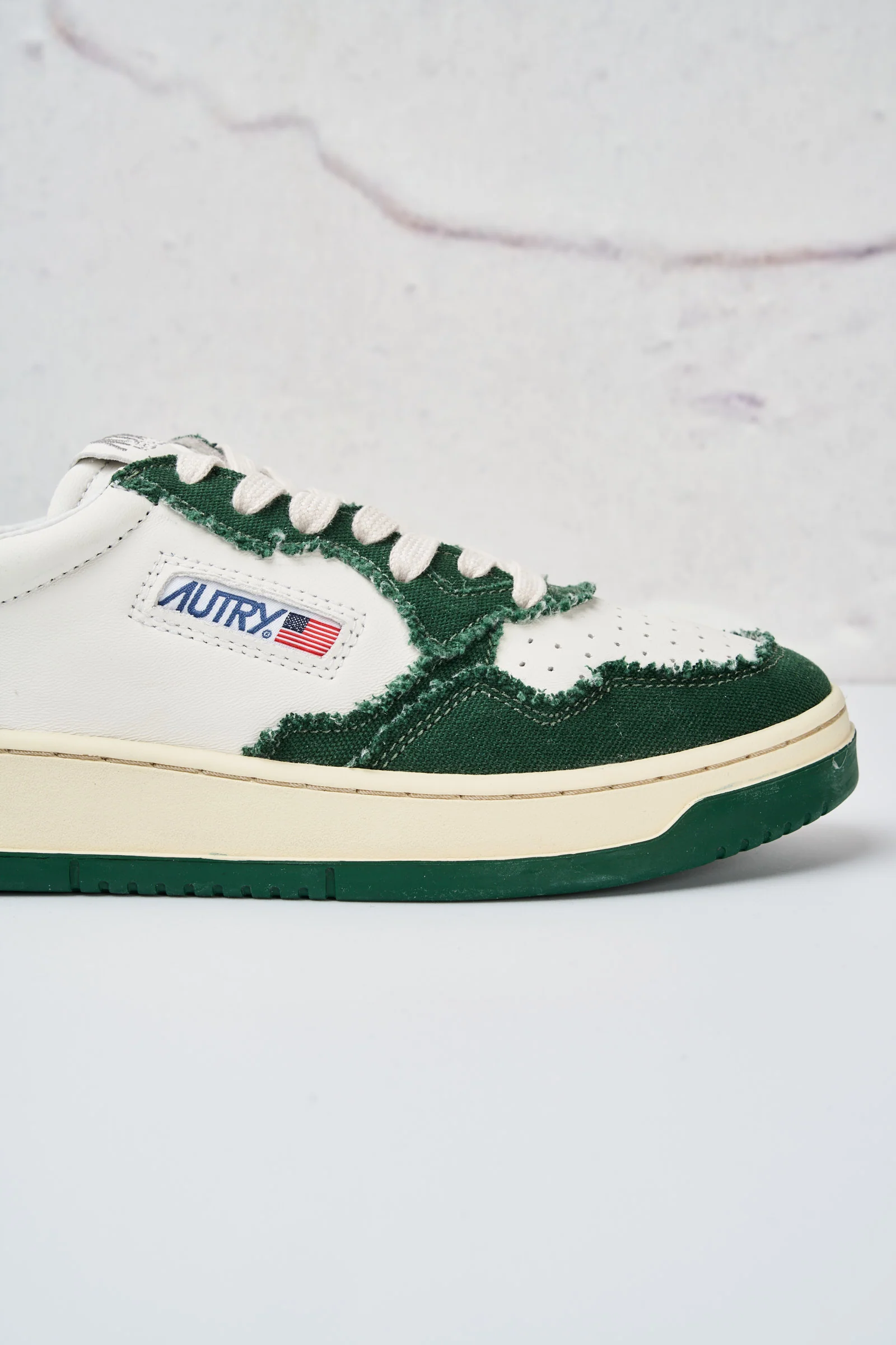 Autry 6011 Sneakers Medalist Low in Tela e Pelle Verde Bianco - immagine 6