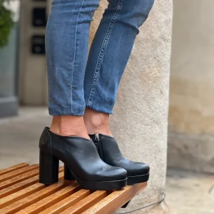 Bett Black tronchetto in nappa nera artigianale tacco 9 cm Lagattaconglistivali